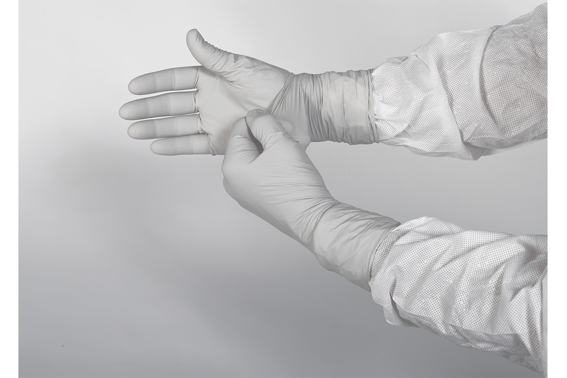 STERILE STERLING NITRILE GLOVES SIZE 8 PCCA
