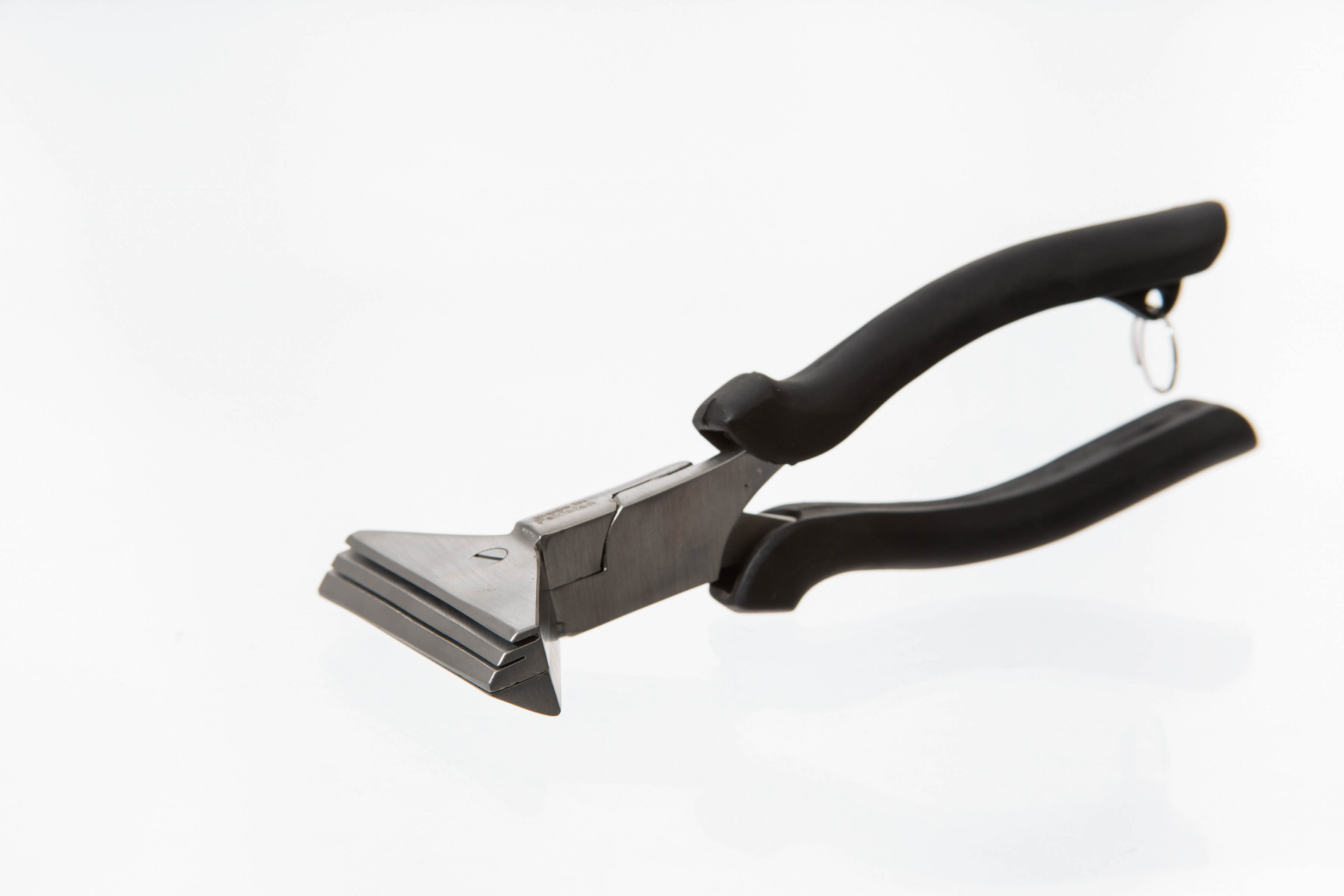 CRIMPER TOOL FOR METAL TUBES PCCA