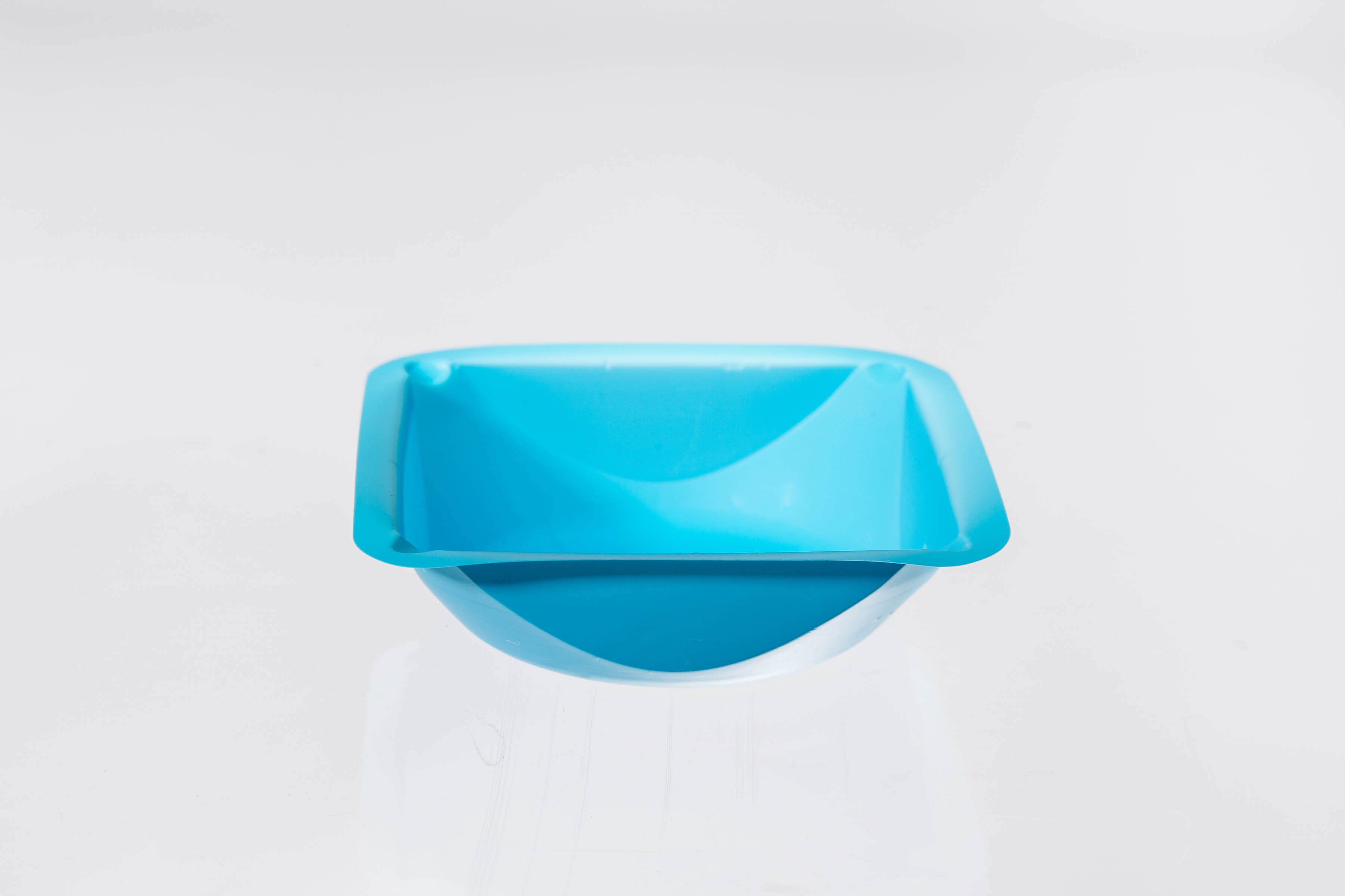 WEIGH BOAT, BLUE, MEDIUM (PLASTIC) 3 1/4 X 3 1/4 X 1 PCCA