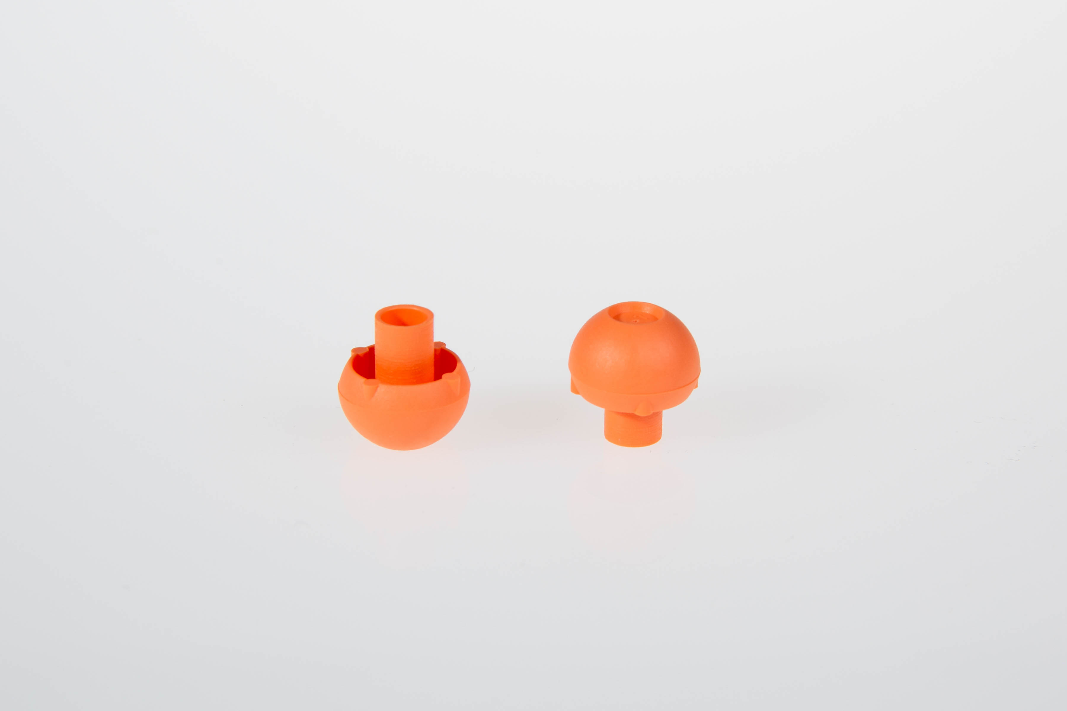 TIP CAP, LUER SLIP, STERILE, ORANGE PCCA